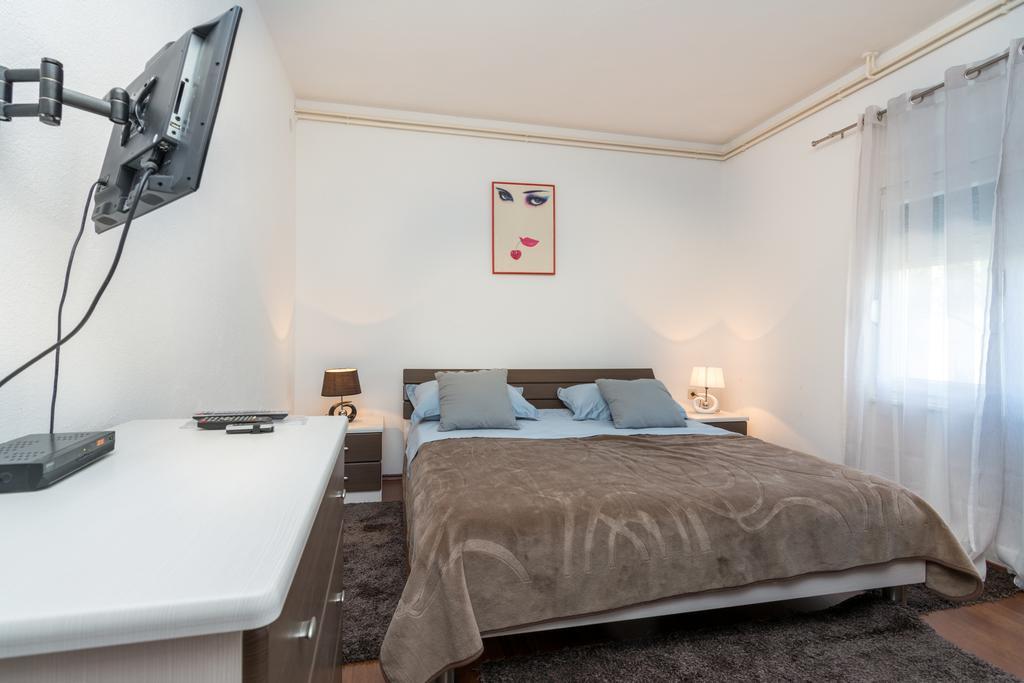 Apartman Verica Trogir Exterior foto